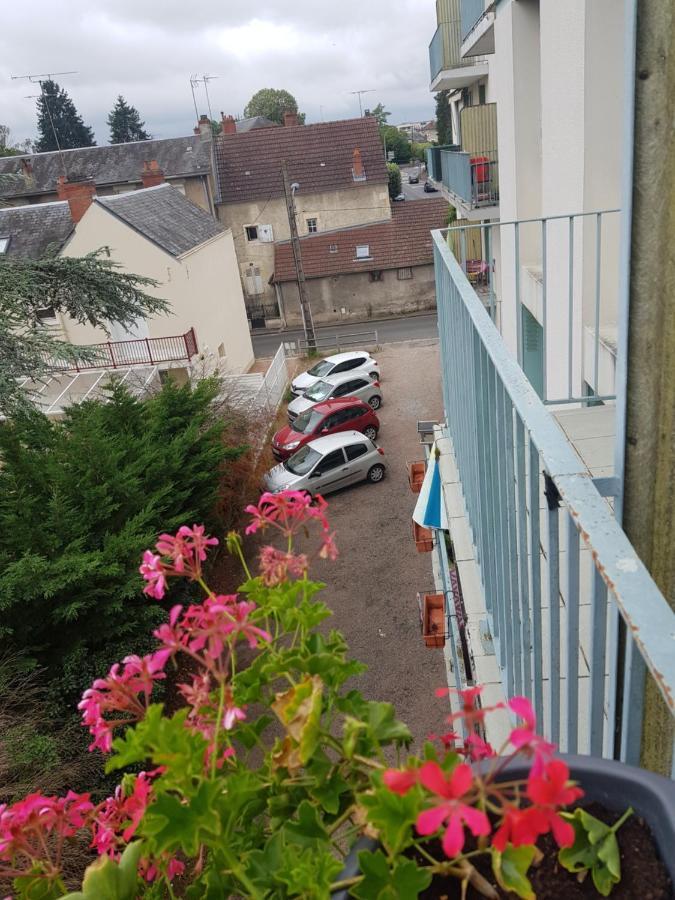 Chambres A Louer Dans Appartement Balcon - Wifi - Parking Gratuit Nevers Exterior foto