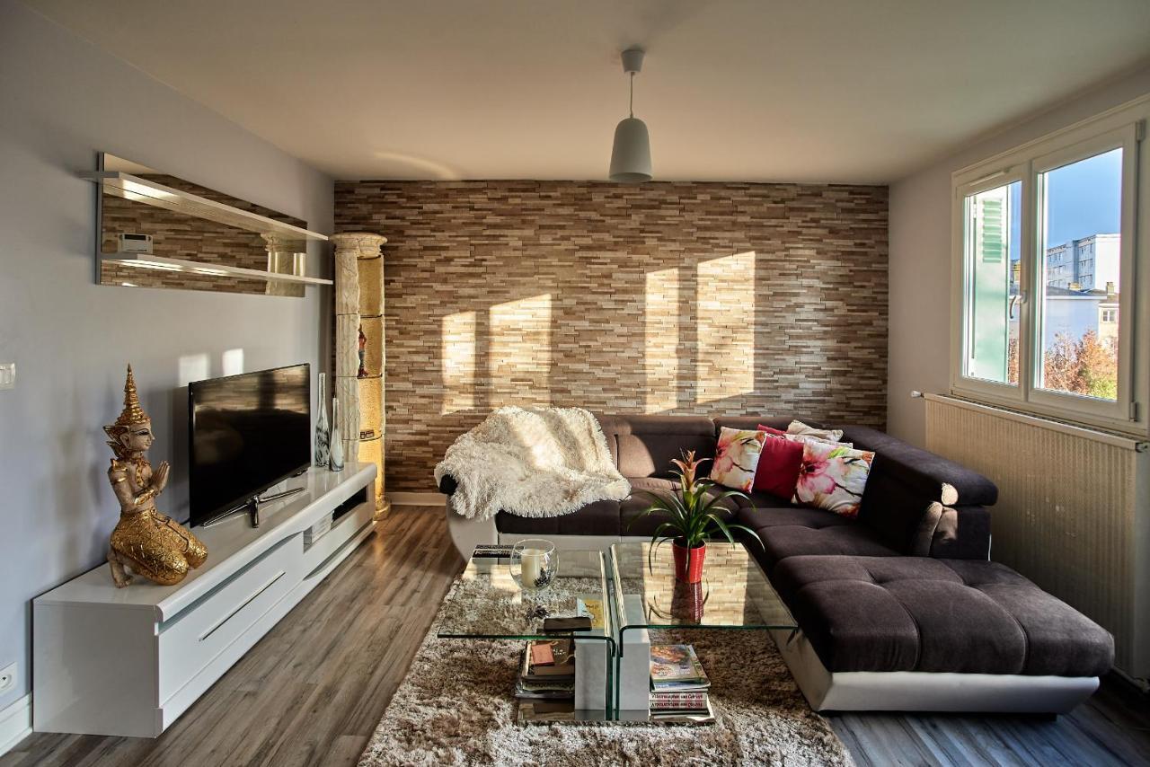 Chambres A Louer Dans Appartement Balcon - Wifi - Parking Gratuit Nevers Exterior foto
